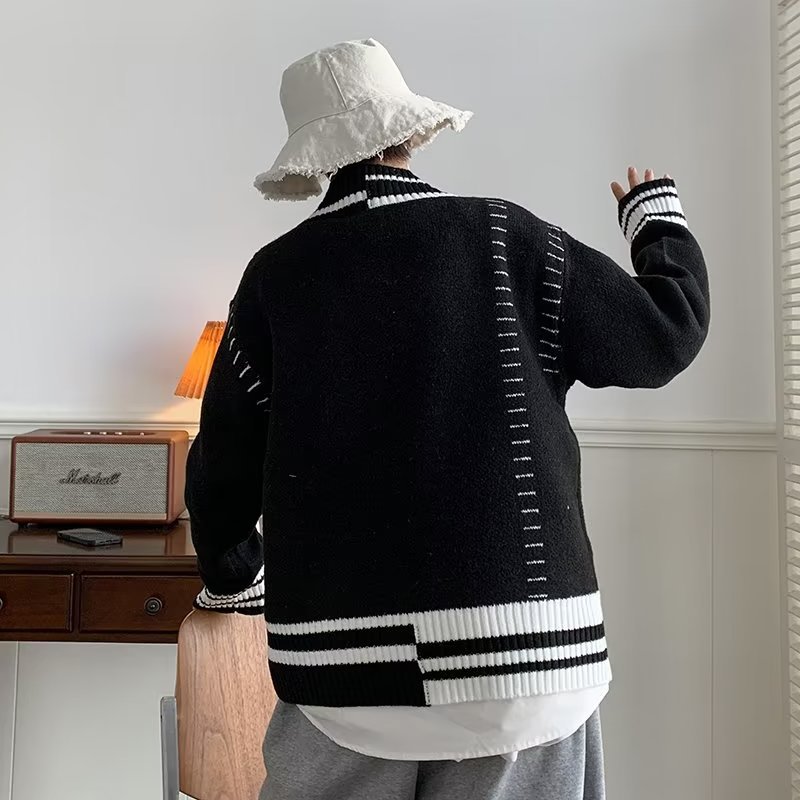 Sweater Image 11