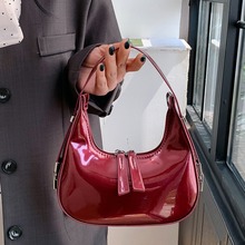 跨境小包包女2024夏季新款简约时尚女包漆皮亮面手提腋下包新月包