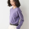 Purple round collar
