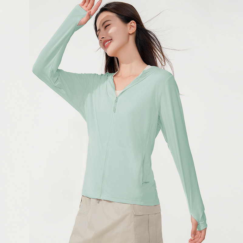 라이트 그래스 그린/여성 스타일