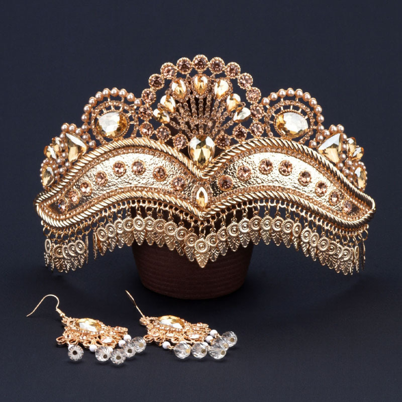 Europäisch-amerikanischer Ethno-Stil, luxuriöser Braut-Kopfschmuck mit Strasssteinen, goldener Hohlkonstruktion, Krone und Ohrringen_voghion.com