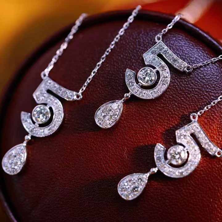 Xiangjia High Version 925 Silver Digital 5 Full Diamond Pendant Necklace Women's Light Luxury Elegant High Sense 5 Word Full Diamond Earrings