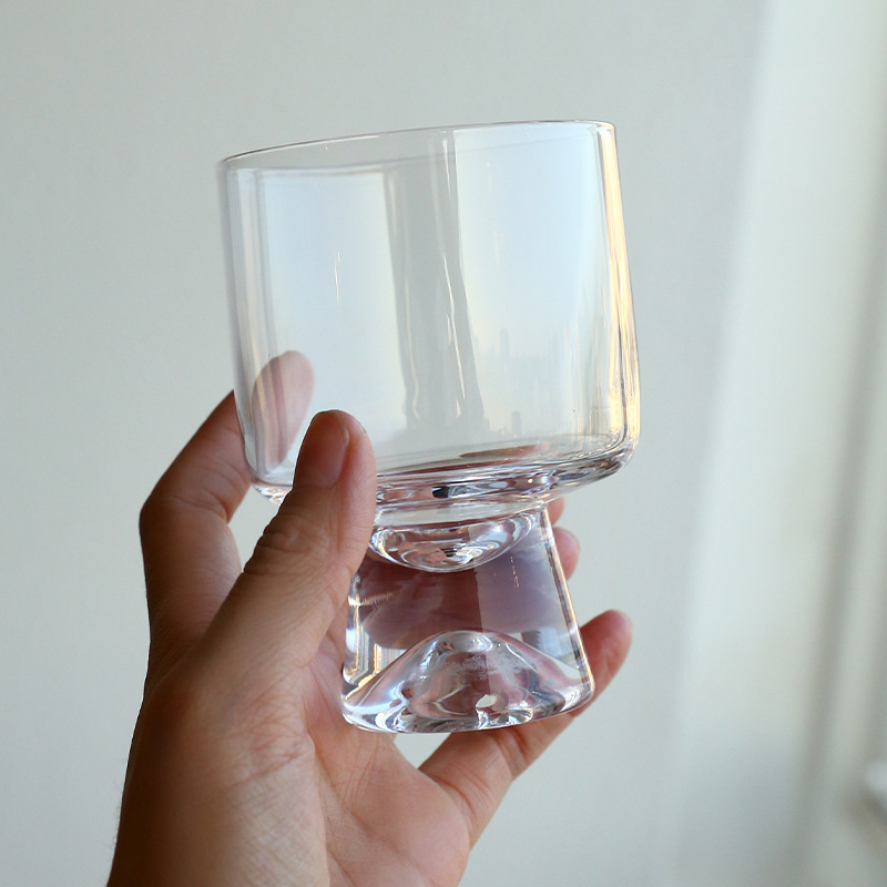 Taza de vino de vidrio de viento ins Taza de jugo Taza de postre creativa curva Taza de café Taza de color de helado de bricolaje