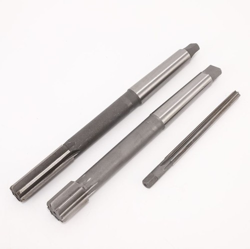 White steel reamer Taper handle machine reamer High speed steel reamer Non-standard customization 14 16 18 20 22 25 3