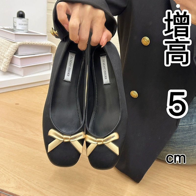 Маленькие женские туфли, увеличенные внутри, 2025 весна и осень, новые банты, пряжки с юбками, квадратные головы, плоские туфли, женские