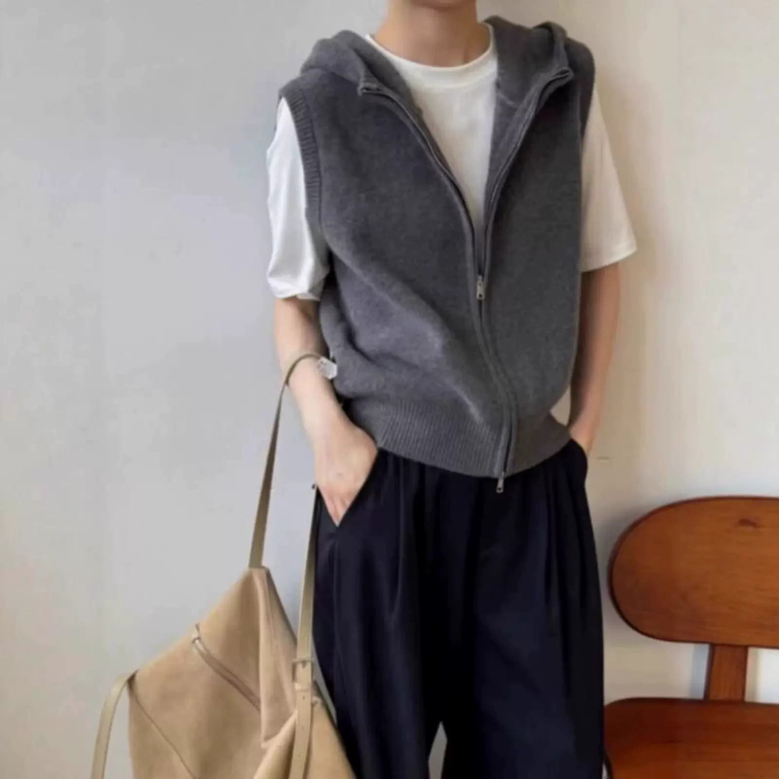 质感显瘦！叠穿连帽拉链100%羊毛针织马甲女宽松无袖毛衣背心坎肩