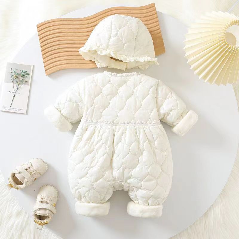 Ropa de invierno para bebés nuevo estilo mono de algodón fino ropa de otoño para bebés sombrero de encaje abrigo de algodón cálido mampara de bebé recién nacido de luna llena