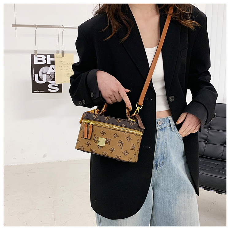 Borsa transfrontaliera, trama alla moda, popolare borsa a tracolla da donna, borsa con stampa retrò, versatile borsa cosmetica in stile coreano per donna_voghion.com