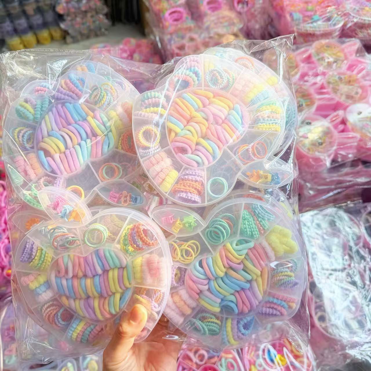 Mini cabeza de princesa en caja, clip de agarre pequeño, clip de flequillo, horquilla rota en la frente, banda elástica para niños, no daña el cabello, anillo del pulgar al por mayor image 93