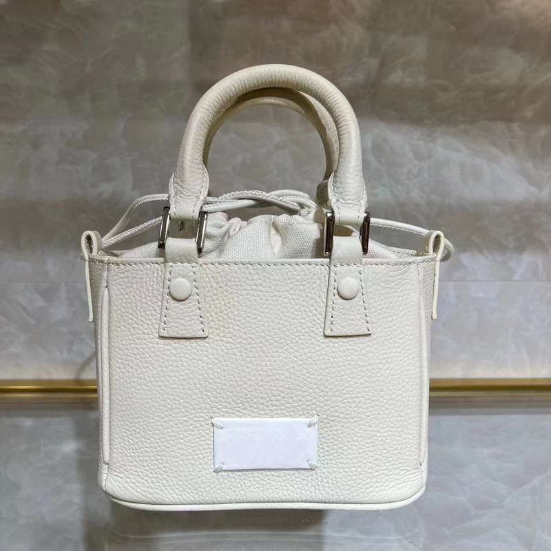 2025 New 5AC camera bag Genuine Leather Shoulder Crossbody Handbag All-match Top Cowhide Vegetable Basket Bucket Bag