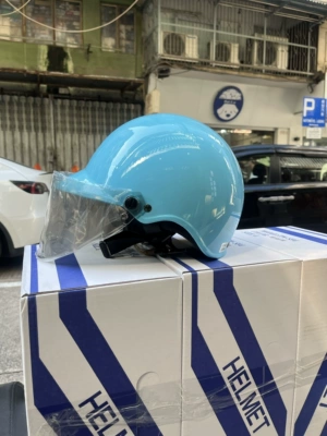 Motosiklet dəbilqələri, Penguin Motorcycle Helmet Piao Helmet Motorcycle - one-size-fits-all-nordic-blue