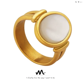 项链;耳环;戒指