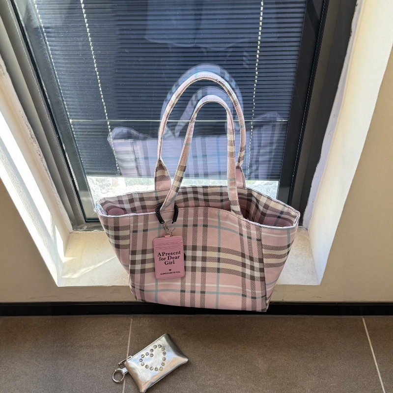 New Pink Large-Capacity Plaid Tote Bag for Women, Canvas Bag, Handbag, Retro Fashion, Versatile for Commuting, Double-Sided, Versatile
