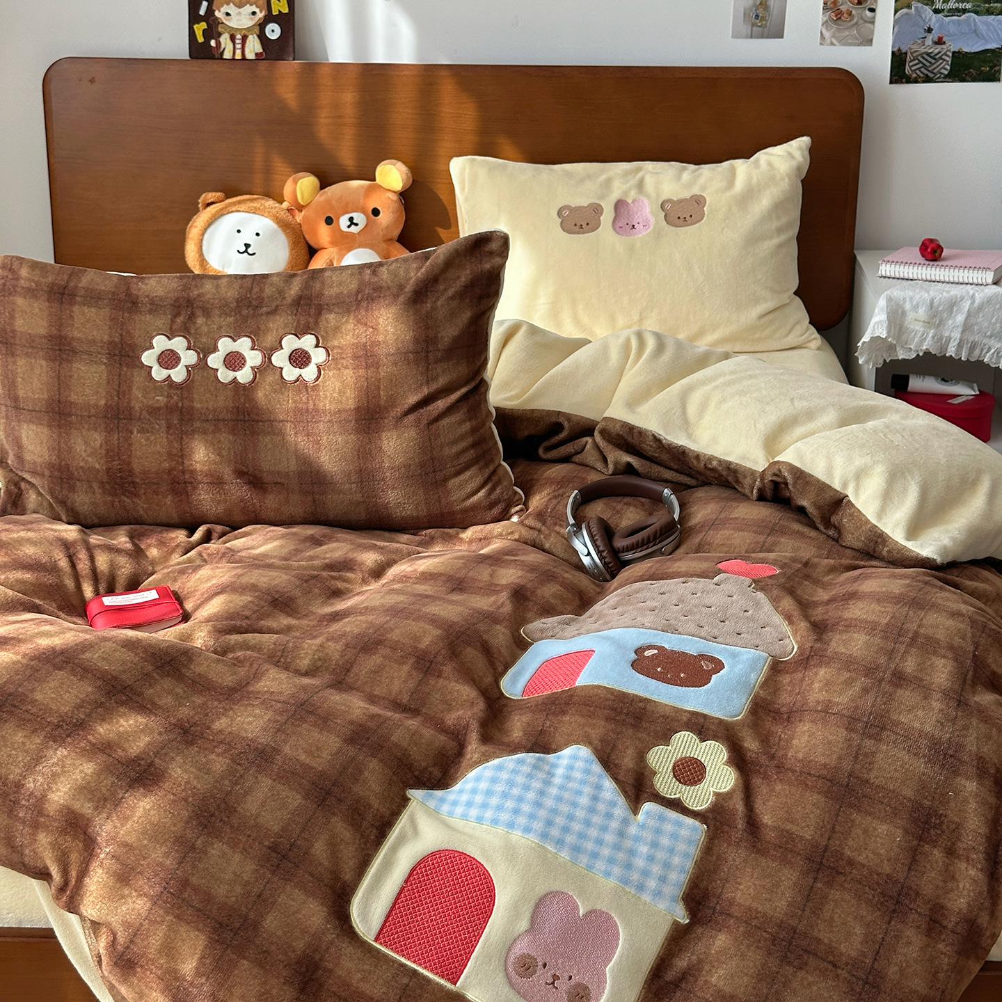 卡通毛巾绣牛奶绒床上四件套保暖珊瑚绒可爱少女心加厚被套床单笠