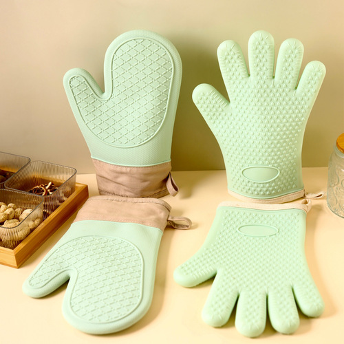 Five-finger silicone and cotton gloves with edges, widened silicone insulation gloves, baking oven and microwave oven gloves