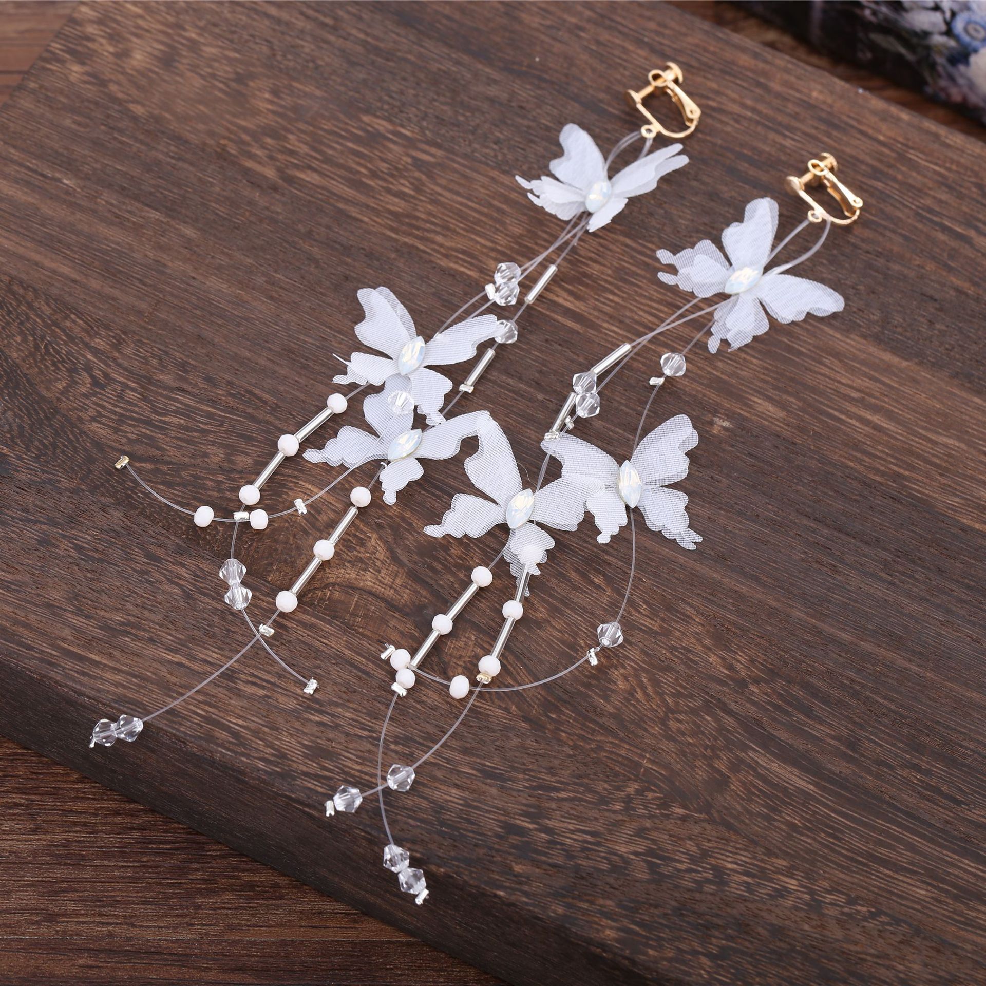 蝴蝶布艺耳夹1对