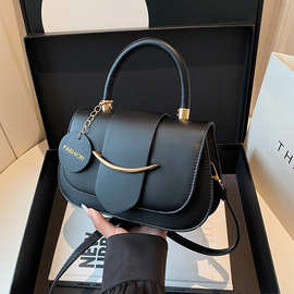 跨境时尚2025欧美新款潮流百搭手提单肩斜挎包洋气简约撞色马鞍包