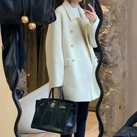 时尚休闲套装;女式T恤;毛衣