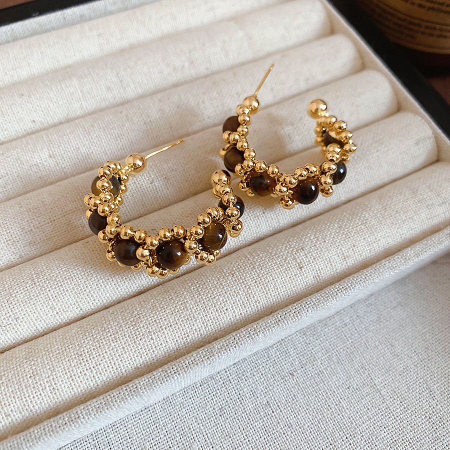 Pendientes de ojo de tigre artificial de color café Maillard con aguja de plata Pendientes simples y de moda de todo fósforo Pendientes ligeros de lujo de alta gama