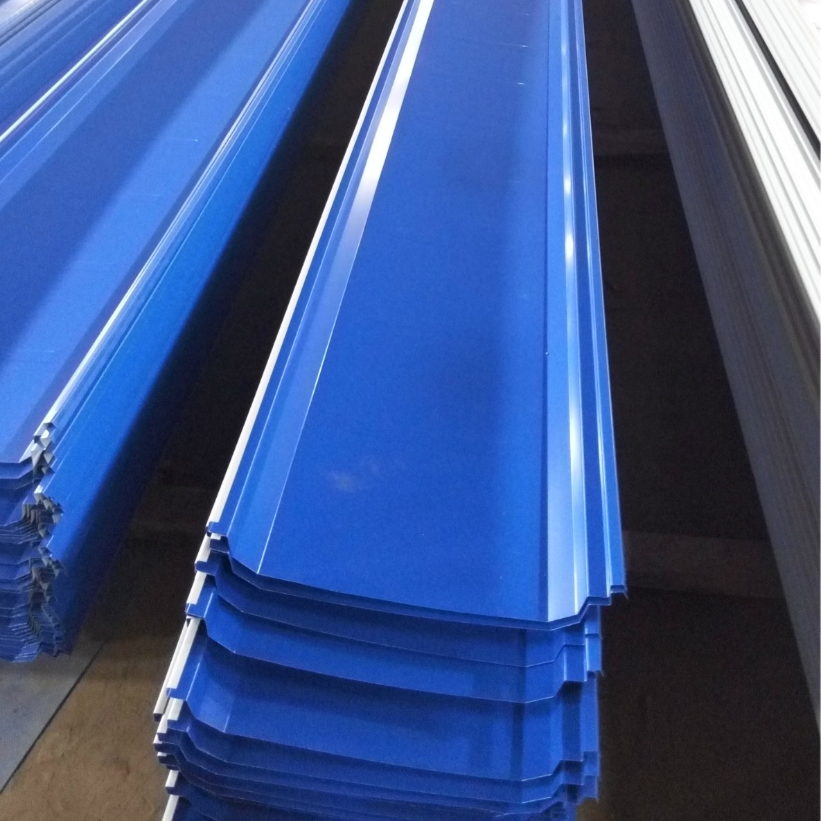 厂家直销 拱形彩钢瓦 特殊瓦型彩钢瓦 异型彩钢板 特殊版型压型板