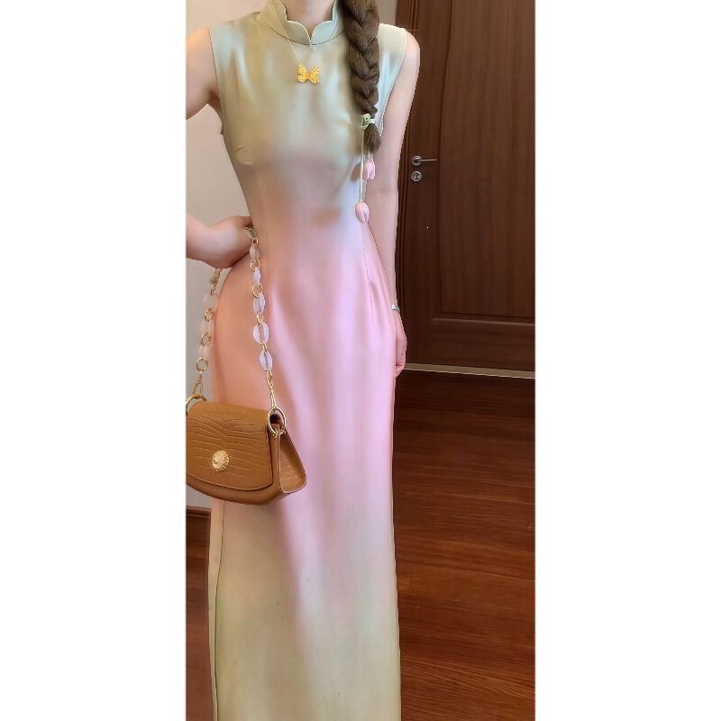 Simple and Elegant Dress, New Chinese Style Improved Qipao, Beautiful and Unique Slim-Fitting Hip-Hugging Long Dress, Summer 2026