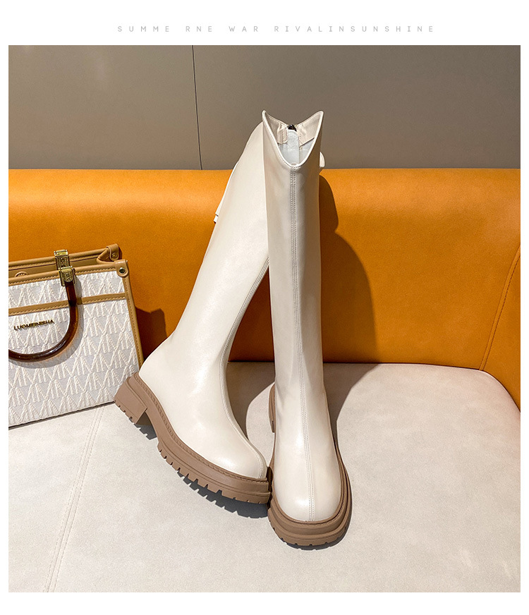 Genuine Leather Women's Ankle Boots With V-cut Design_voghion.com