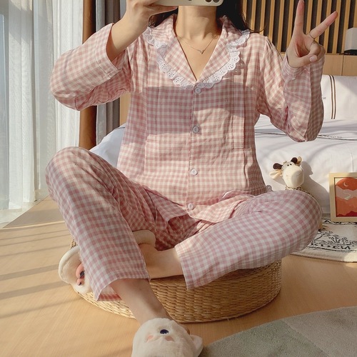 Large-size gauze postpartum clothing: Sweat-absorbent, breathable, soft, and safe—comfortable wear for pregnant women in spring, summer, and autumn.