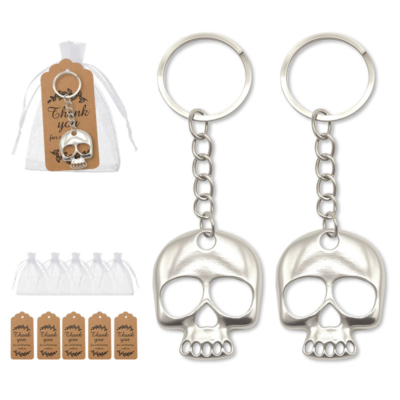Cross-Border New Temu Amazon Halloween Series Metal Skull Keychain Pendant Gift Car Accessories