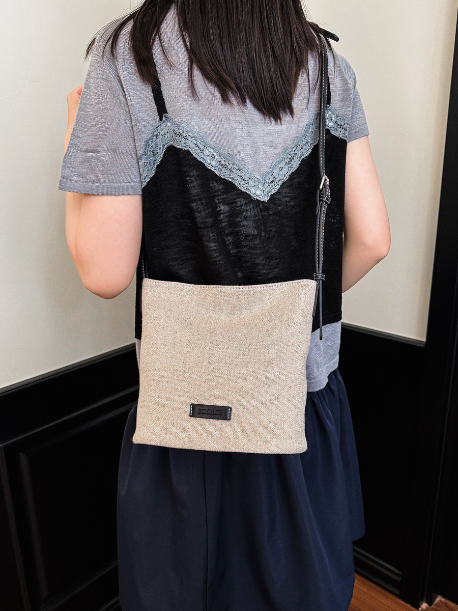 Nicho Zhong lazy bolso mujer 2026 nuevo estilo coreano simple mochila de hombro de viaje ocio tote bolso de cubo image 3
