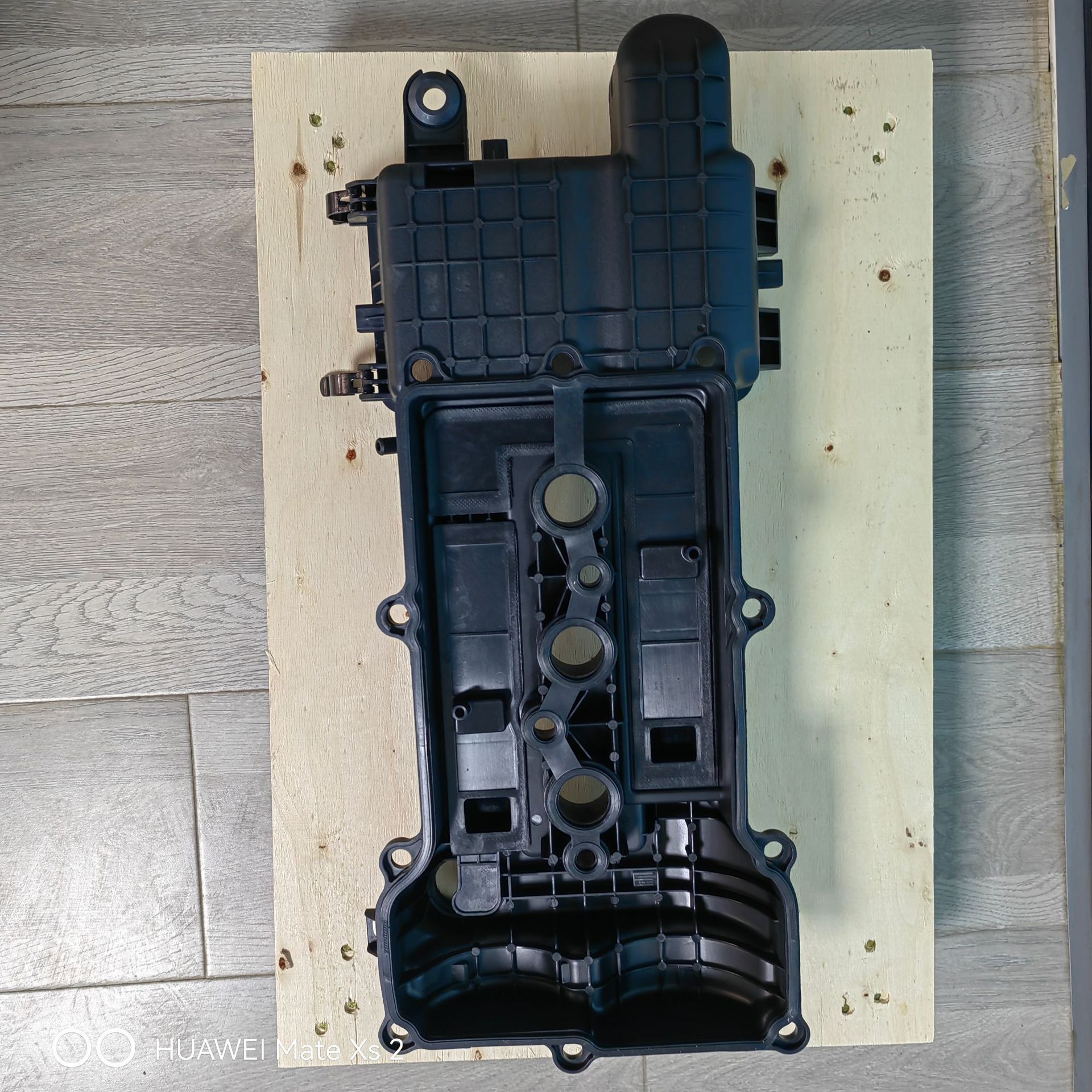 Suitable for Hyundai I10 Kia Picanto Valve Cover 22410-04050/2241004050 Valve Cover