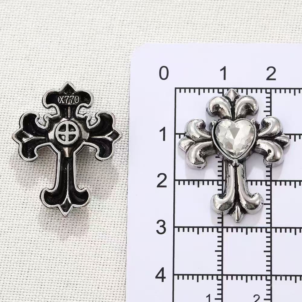 Functional Sweet and Cool Heart-Shaped Cross Alloy Pendant DIY Handmade Earrings Jewelry Bracelet Necklace Accessories Handmade Materials