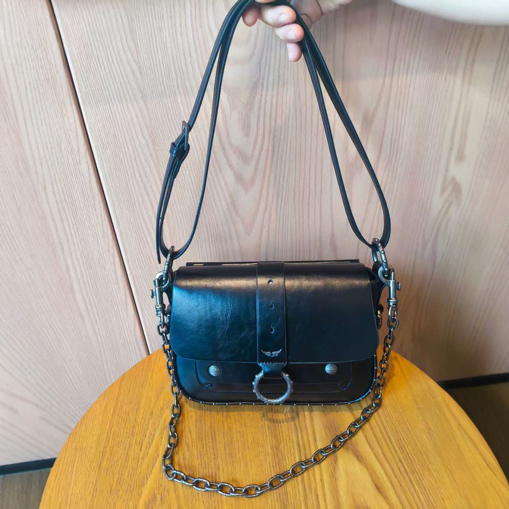 跨境ZV时尚铆钉链条小方包 女士单肩斜挎包 新款百搭街头潮流包打