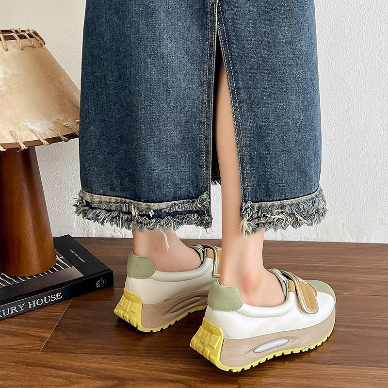 Zapatos de mujer con suela gruesa para aumentar la altura, novedad de primavera 2026, transpirables, con velcro, deportivos, de tacón alto, casuales y versátiles.