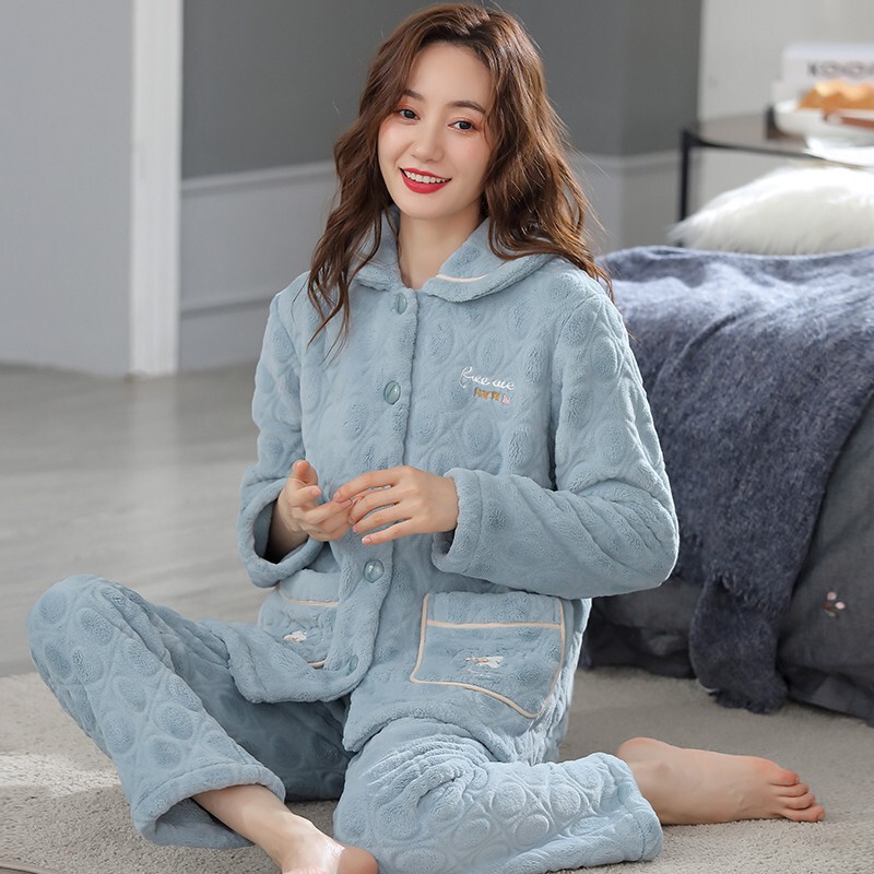 Autumn and Winter Clearance Aifenteng Coral Fleece Pajamas Women's Large Size Velvet Thick Warm Flannel Special Price Winter Home Clothes