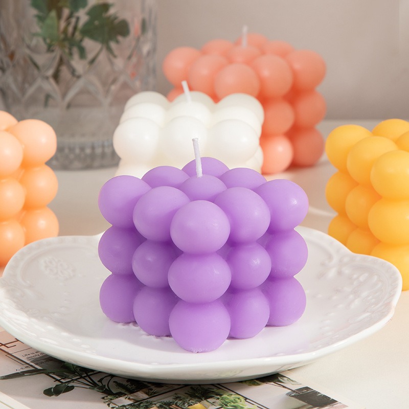 Estilo de bola creativa Cubo de Rubik Vela de aromaterapia al por mayor Oficina del hogar Vela de fragancia simple Adornos de objetos pequeños