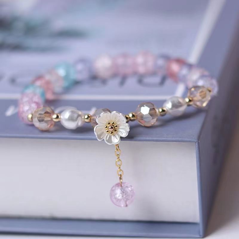 Wholesale Jewelry Sweet Heart Shape Flower Artificial Crystal Beaded Bracelets display picture 1