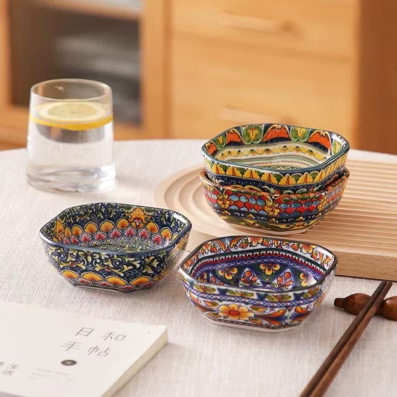Retro hogar al por mayor cubiertos de cerámica platos de arroz bohemia condimento platos de condimento platos de arroz de color cuadrangular