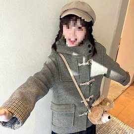 日系学院风灰色牛角扣连帽毛呢外套女秋冬小个子中长呢子大衣