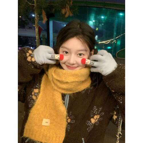 Lambswool Korean-style yellow scarf that makes you look good, suitable for girls in winter, knitted yarn, warm and versatile, high-end, windproof
