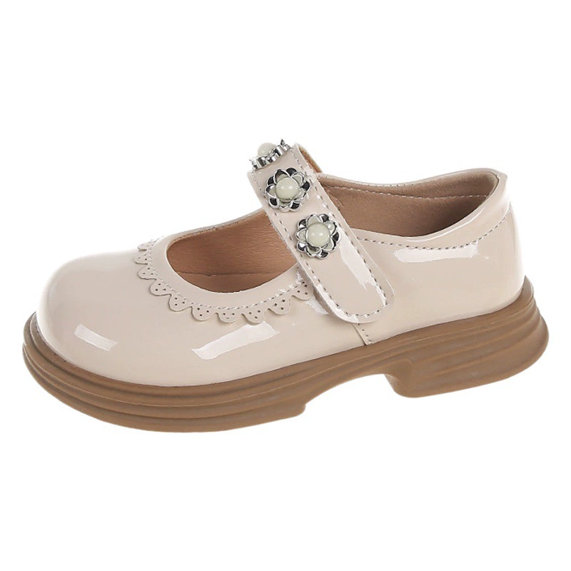 Детская кожаная обувь, весна и осень, новая обувь для студенческих выступлений в стиле принцессы с жемчугом, Детская одинарная обувь с мягкой подошвой, британский стиль для девочек
