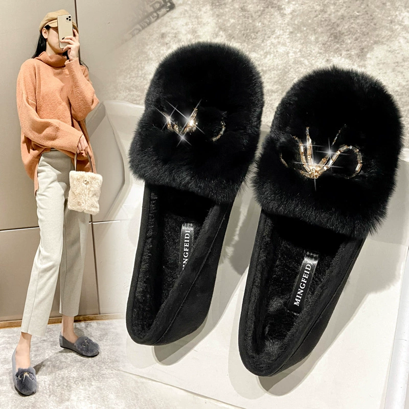 Обувь Мао Женская зимняя одежда на плоской подошве 2023 Новая обувь с водной ромбовидной пряжкой, женская обувь на флисовой подкладке, мягкая подошва, большие размеры 41-43