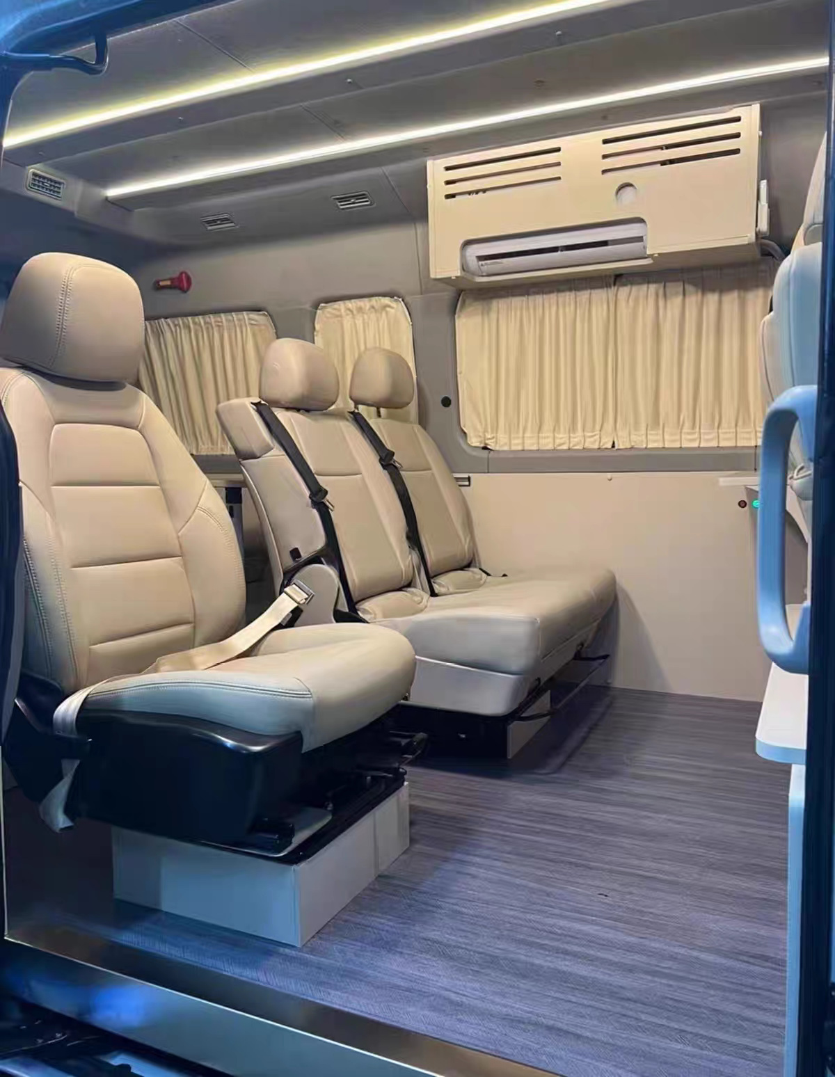 Dana V1 Dana M1 camping car front and rear partition curtains, suede air conditioning curtains, sun protection and heat insulation curtains