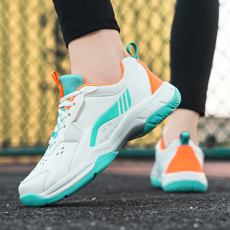 Zapatos de bádminton profesionales antideslizantes para jóvenes, zapatos deportivos casuales de pareja superligeros y transpirables para hombres y mujeres