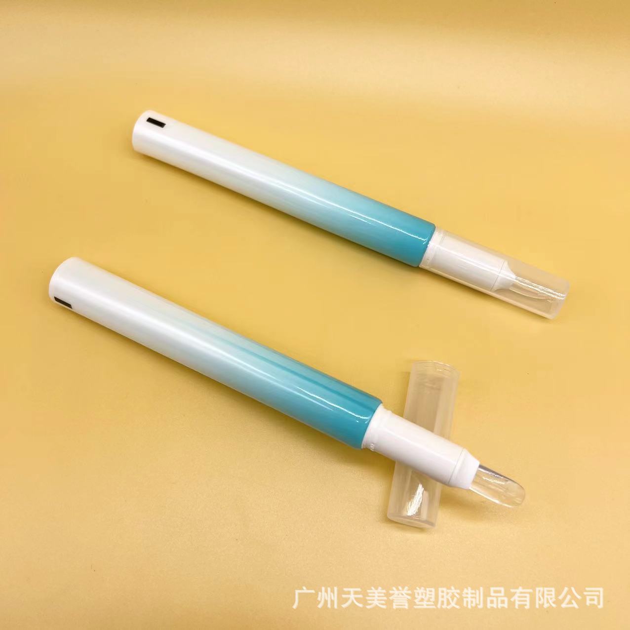 批发10ml硅胶头唇彩软管鸭舌护唇膏软管包材眼霜化妆品软管包装