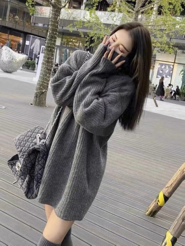 2025 mid-length high-neck sweater for women, covers the hips, autumn and winter, slouchy collar, loose, casual style, thickened base shirt