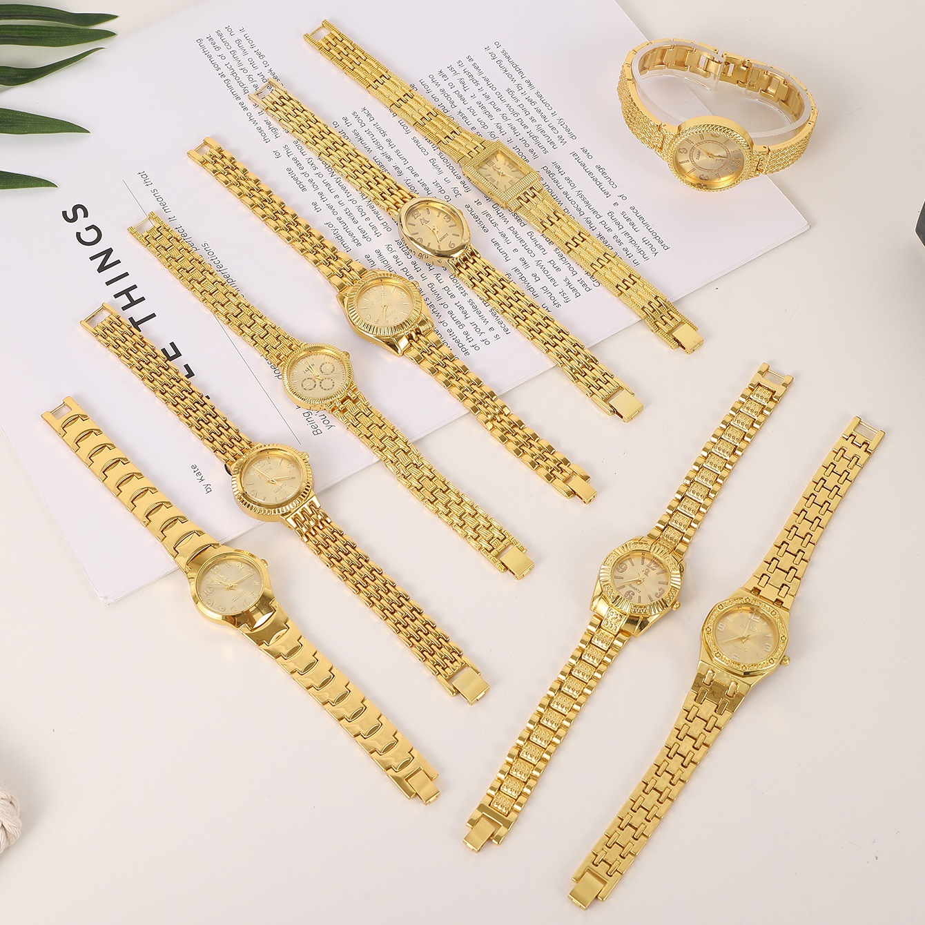 golden bracelet for men and women
