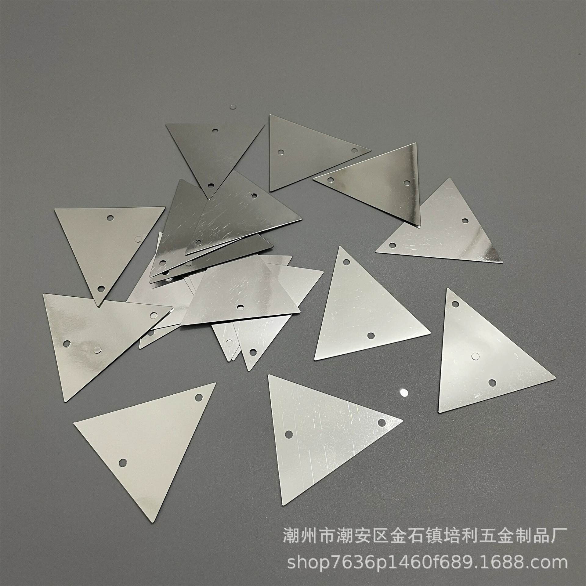 Golden silver red blue green black triangle PVC, nail sequins, mirror effect, champagne color, 5cm