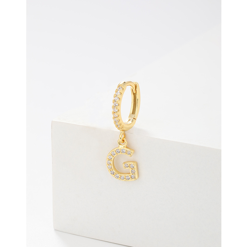 Amazon transfronterizo 925 plata esterlina 26 letras pendientes de estilo europeo y americano pendientes de orejas de orejas de orejas