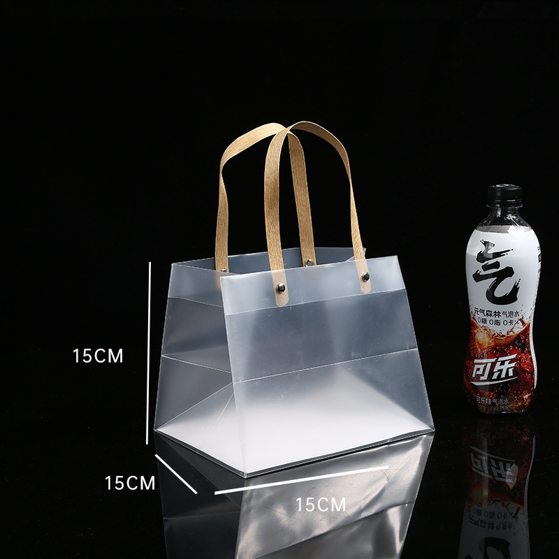 スポット卸売 pp 透明ハンドバッグつや消し pvc プラスチックギフトバッグ結婚式のキャンディーギフトバッグカスタマイズ|undefined