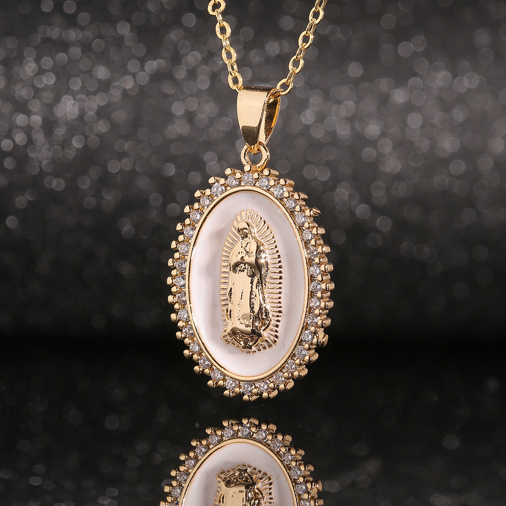 Gold-plated Copper Dripping Oil Pendant Women's Religious Necklace display picture 4